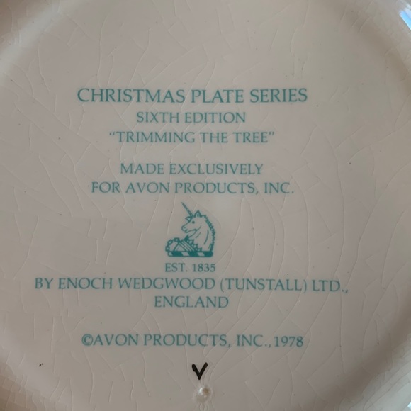 Vintage Christmas Plate 1978 - Picture 6 of 8